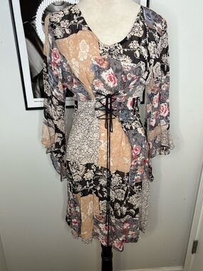 Angie Patchwork Floral Lace-Up Dress in Black and Tan with Rose Accents